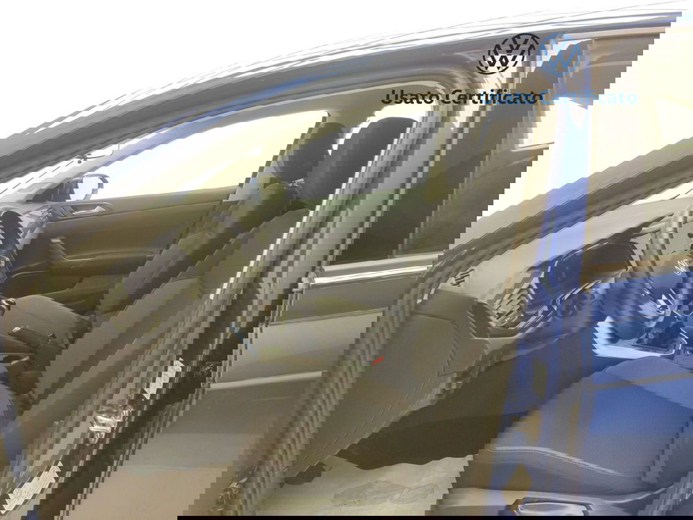 Volkswagen Taigo usata a Avellino (16)