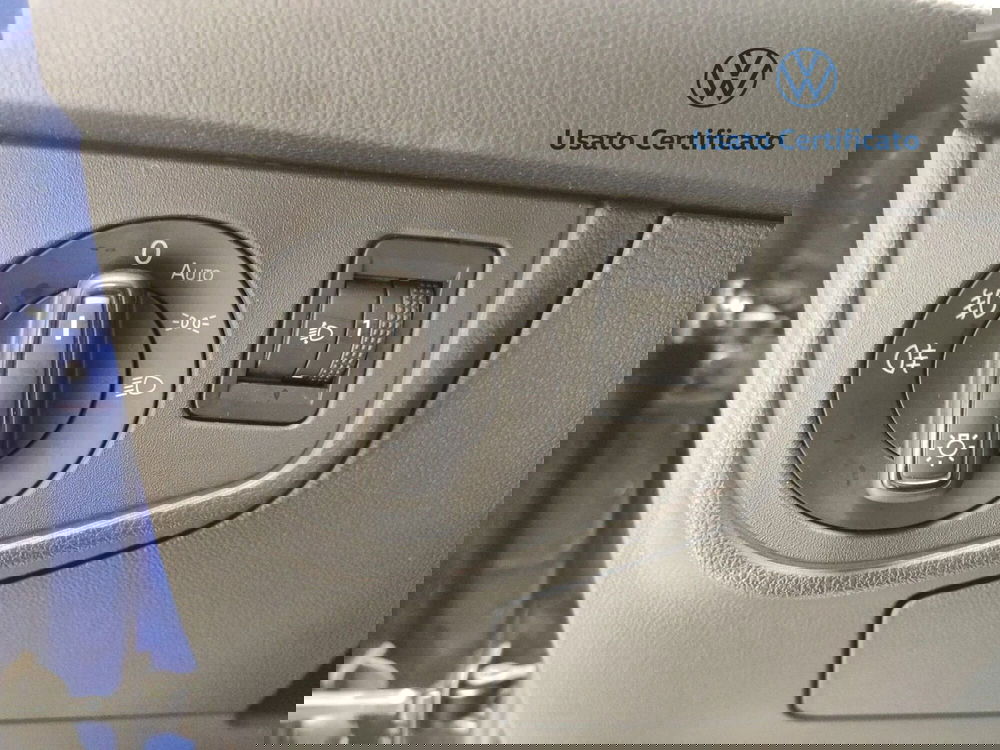 Volkswagen Taigo usata a Avellino (17)