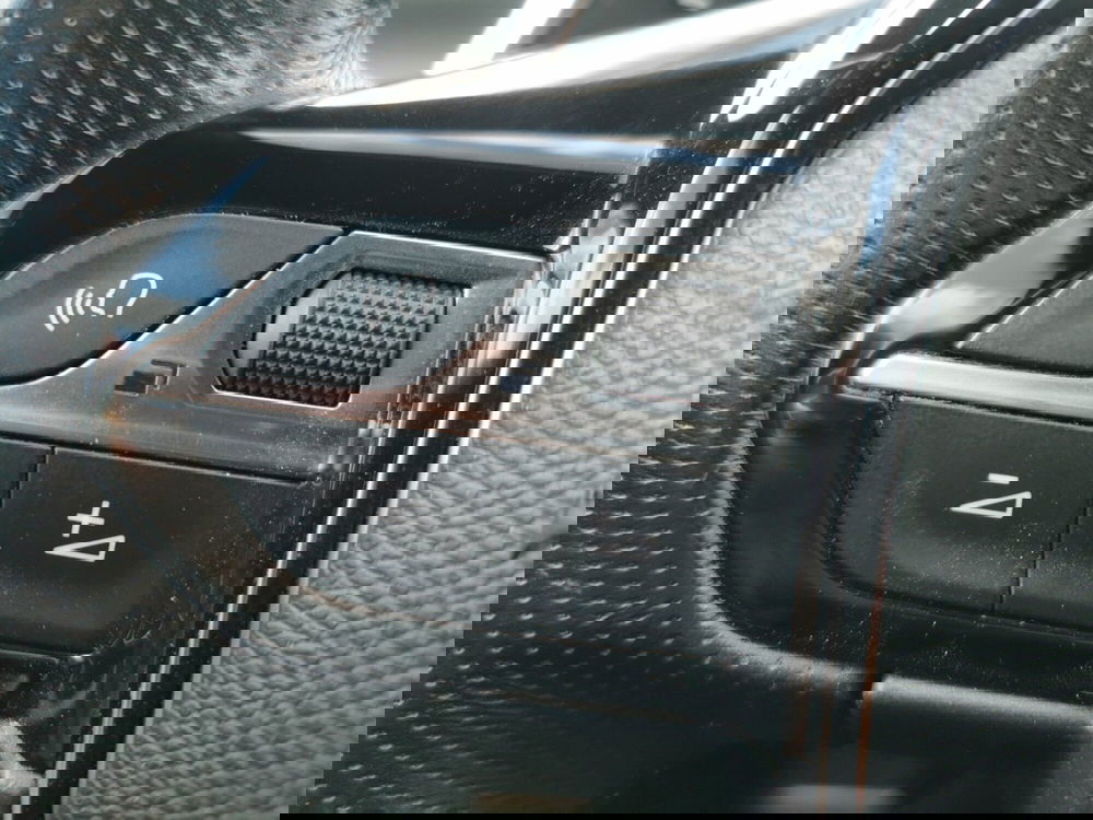 Peugeot 508 SW usata a Taranto (17)