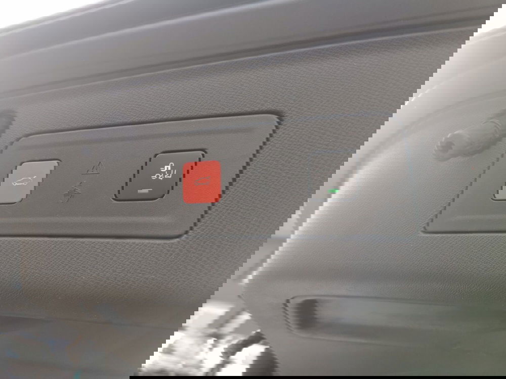 Peugeot 508 SW usata a Taranto (18)