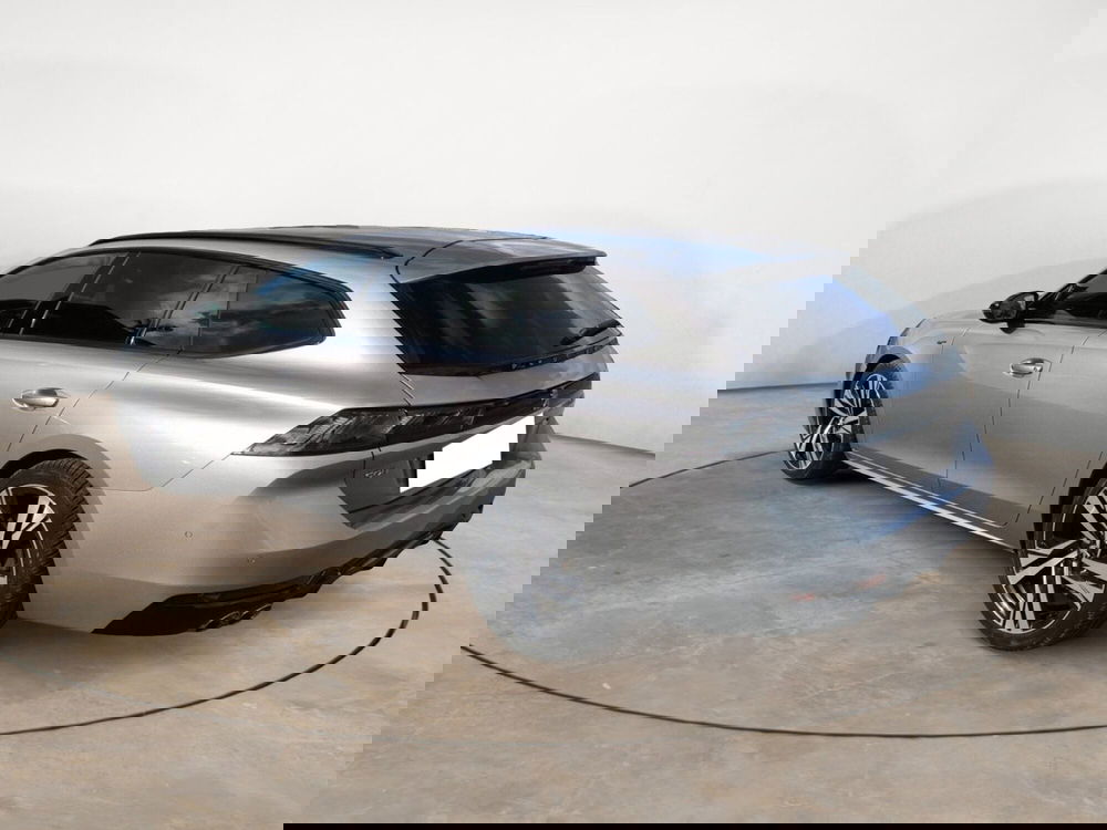 Peugeot 508 SW usata a Taranto (5)