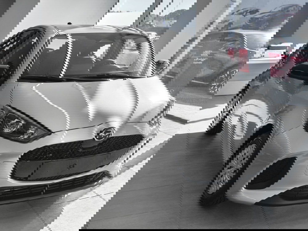 Mazda Mazda2 Hybrid nuova a Prato (3)