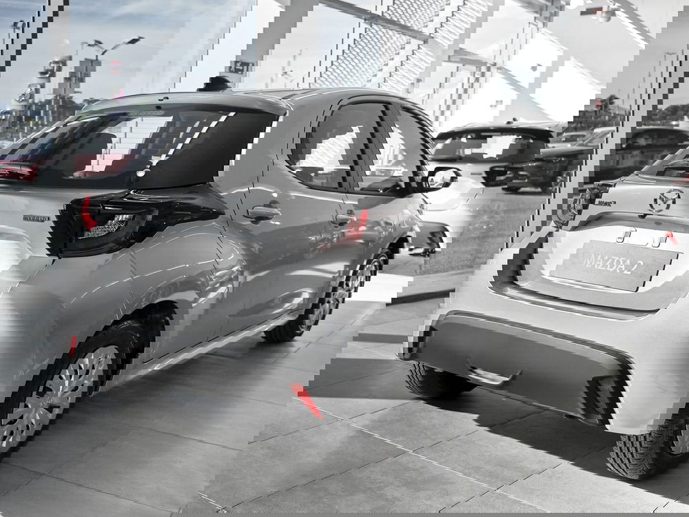 Mazda Mazda2 Hybrid nuova a Prato (5)