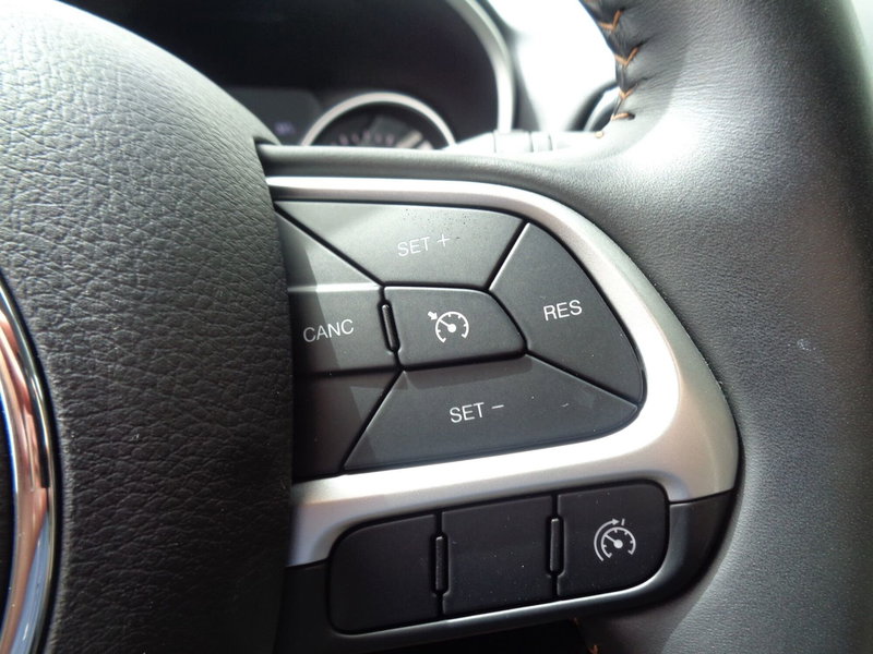 Jeep Compass usata a Belluno (11)