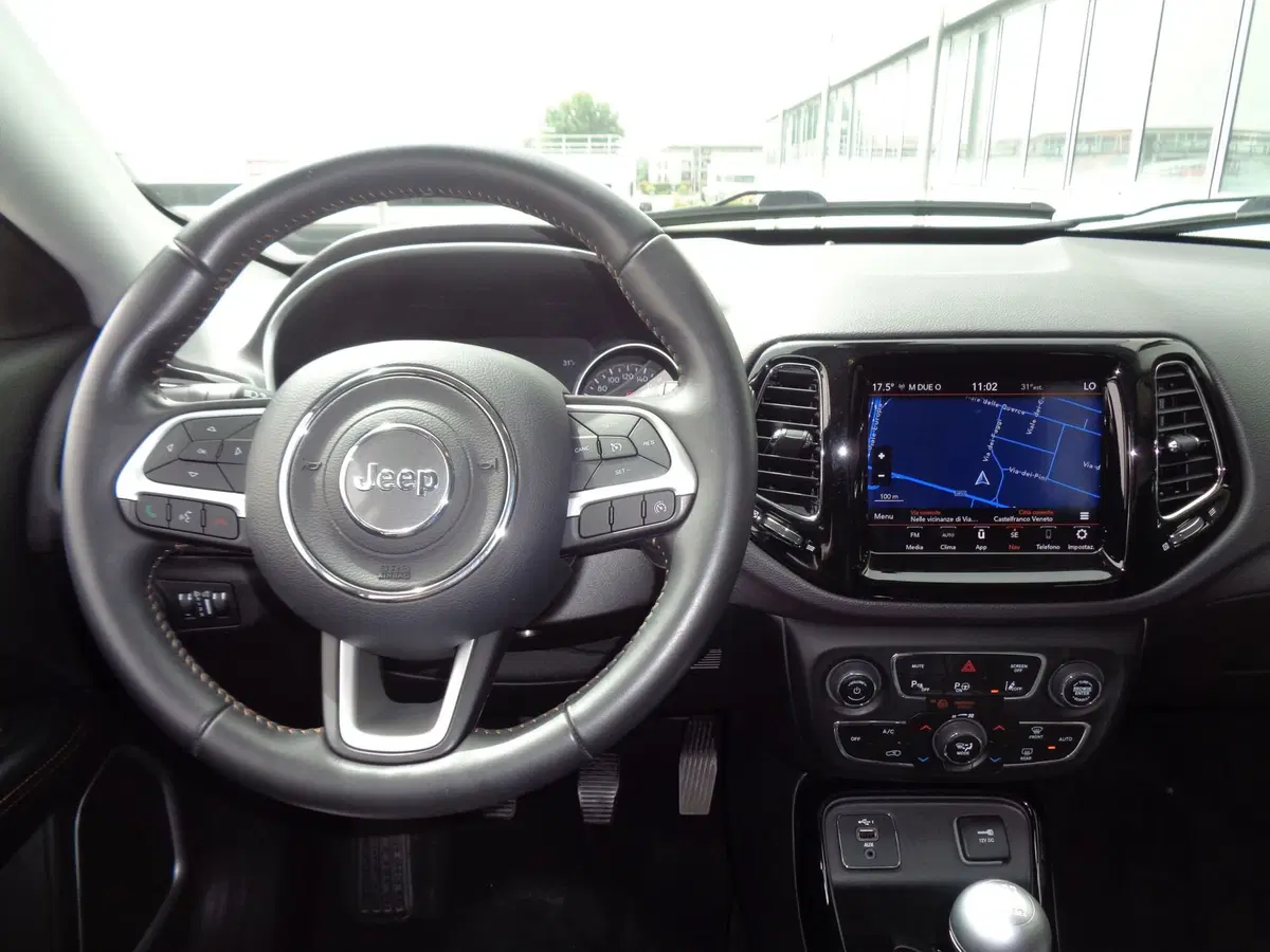 Jeep Compass usata a Belluno (13)