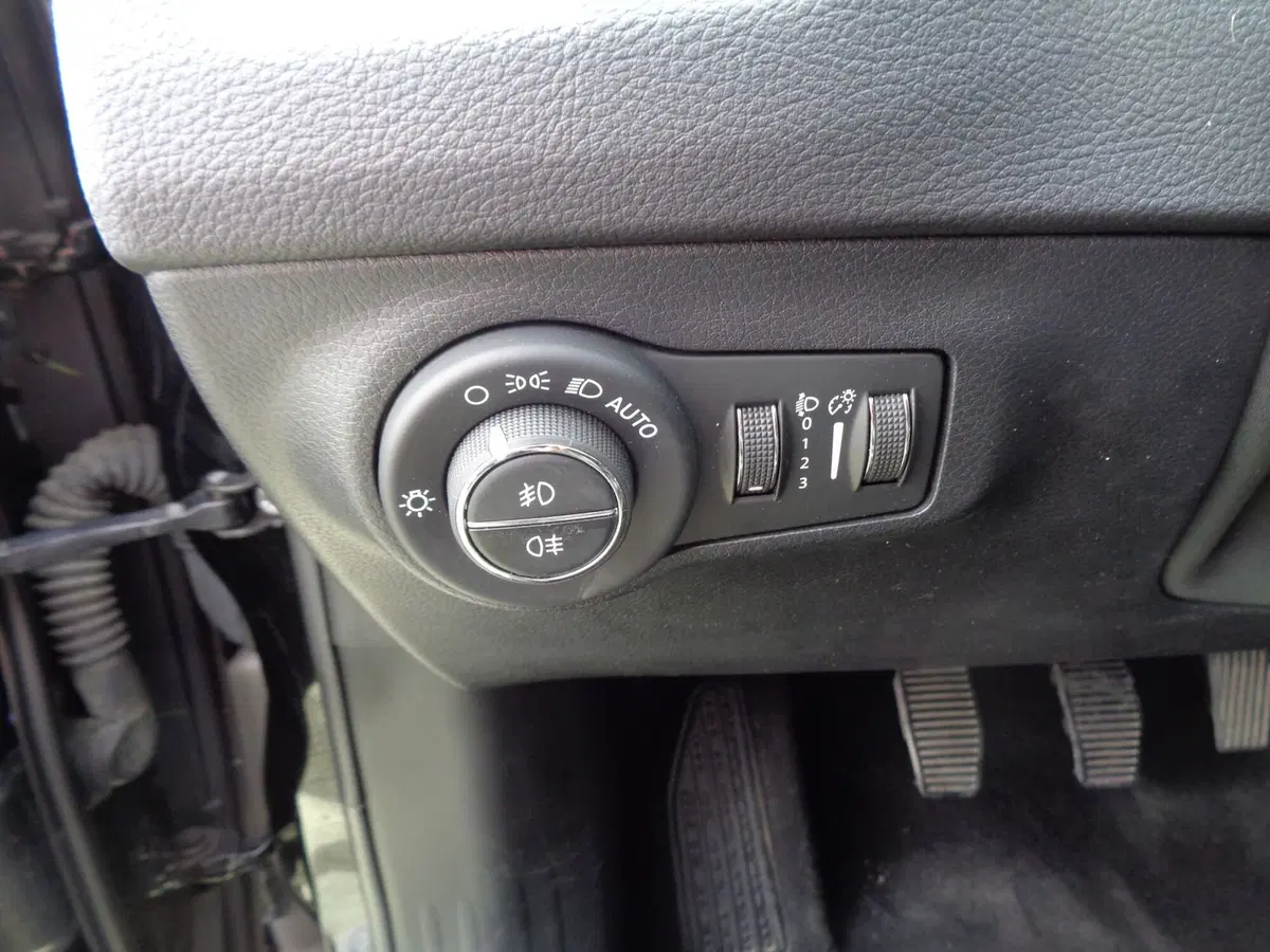 Jeep Compass usata a Belluno (20)