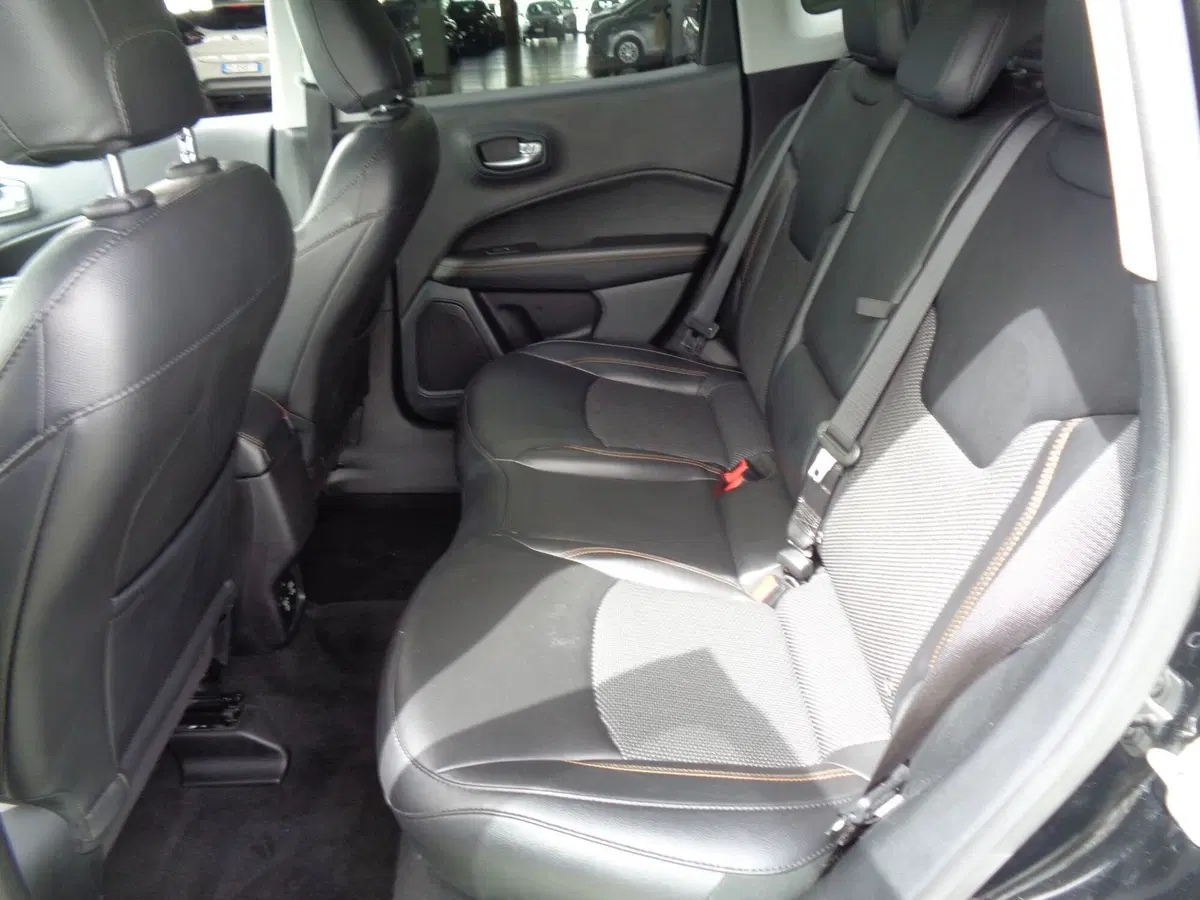 Jeep Compass usata a Belluno (9)
