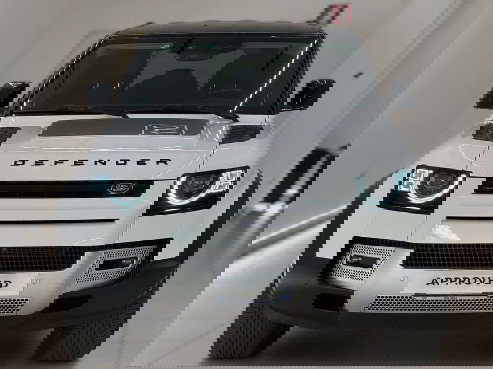 Land Rover Defender usata a Savona (8)