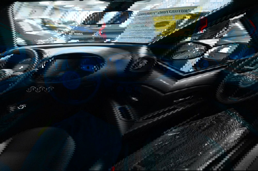 Toyota Aygo X nuova a Torino (7)