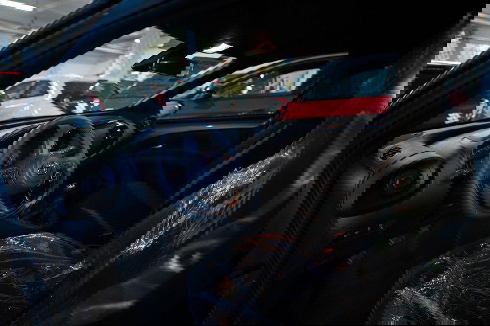 Toyota Aygo X nuova a Torino (4)