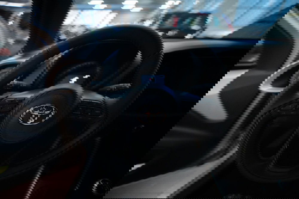 Toyota Aygo X nuova a Torino (10)