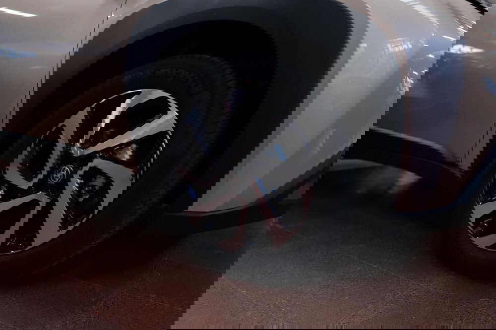 Toyota Aygo X nuova a Torino (14)