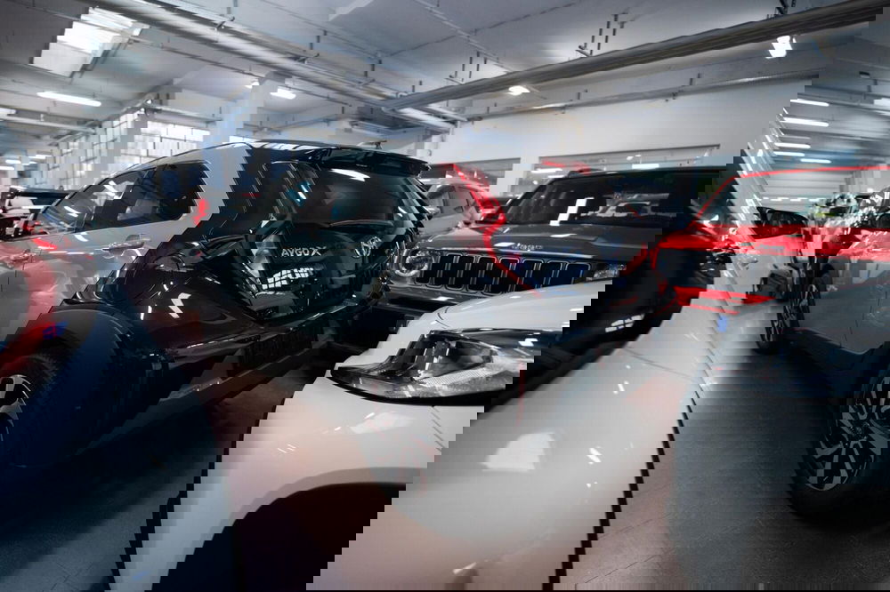 Toyota Aygo X nuova a Torino (18)