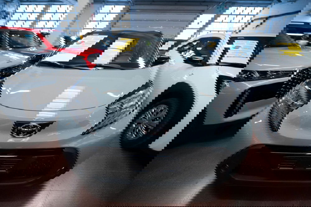 Toyota Aygo X nuova a Torino (4)