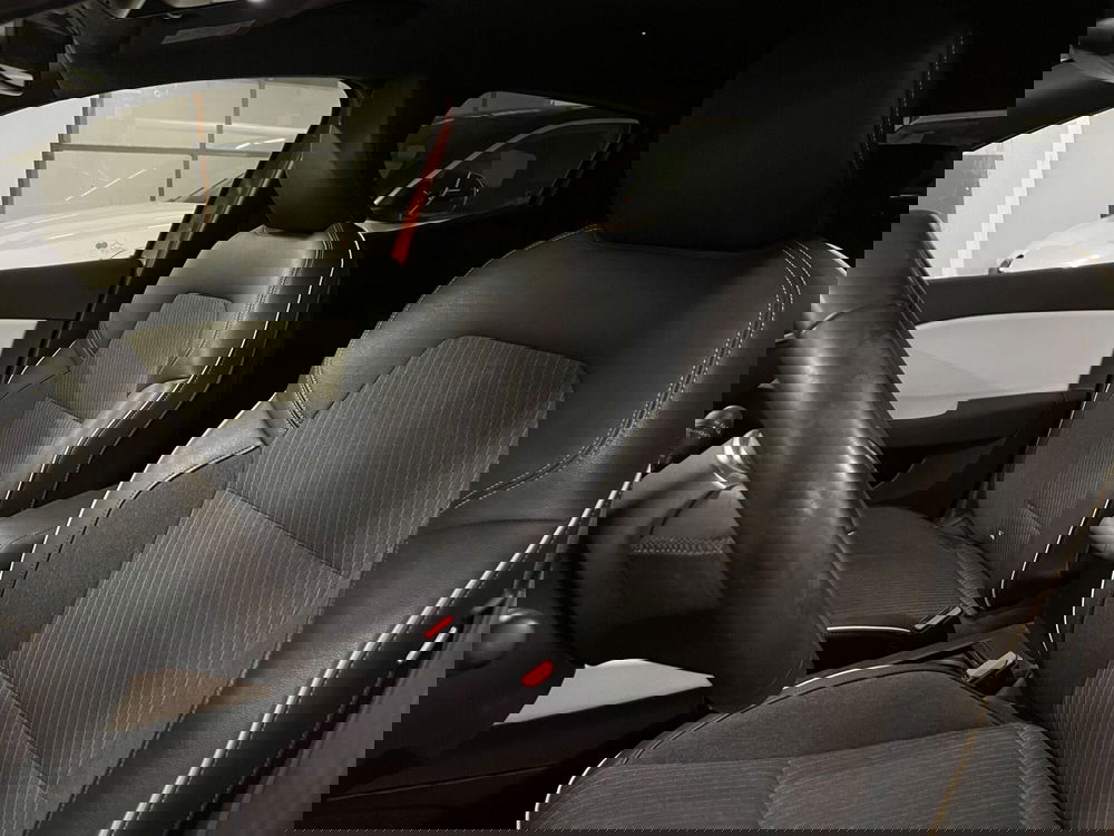 Renault Clio usata a Milano (13)