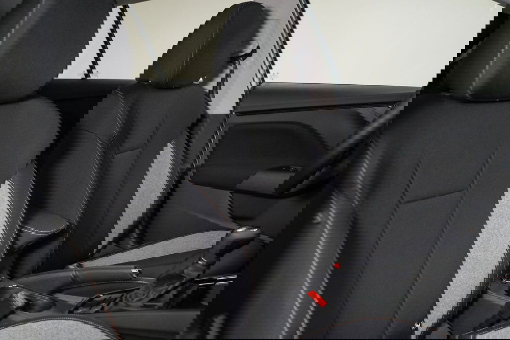 Skoda Kamiq usata a Varese (13)