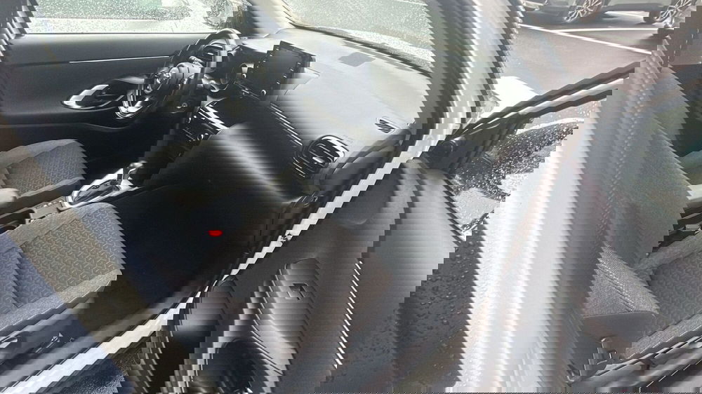 Toyota Yaris Cross usata a Bergamo (7)