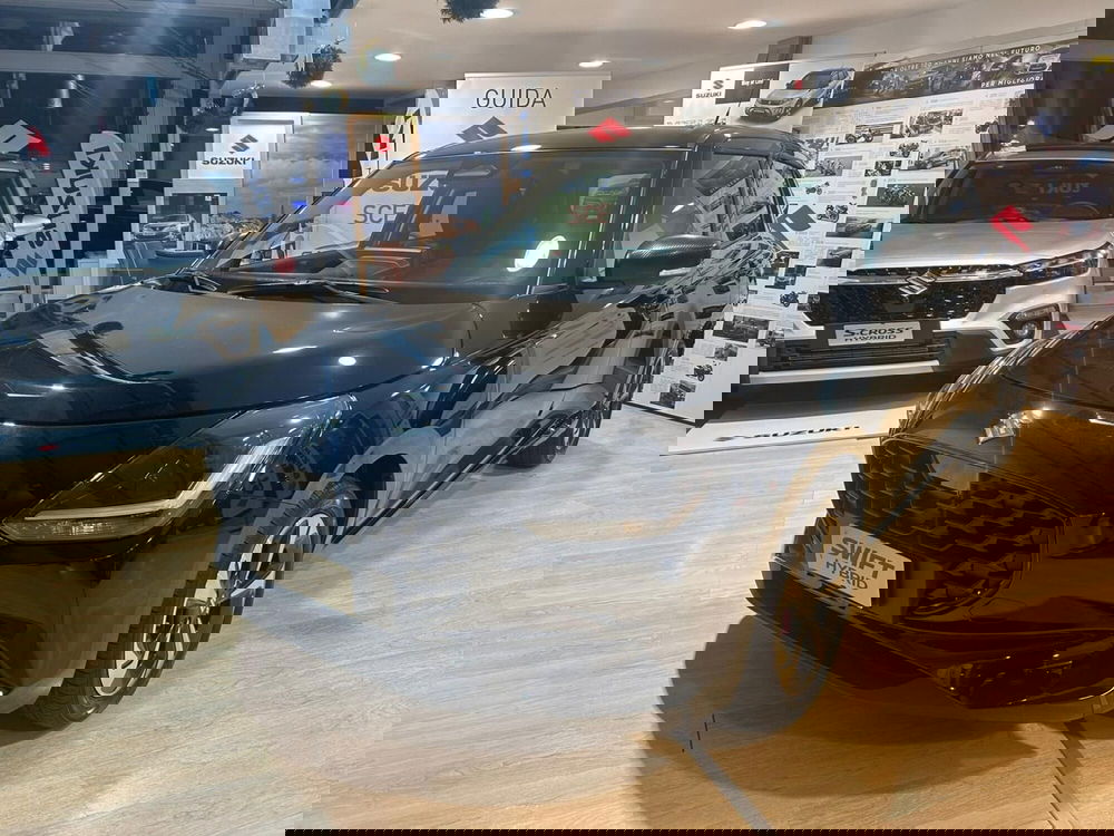 Suzuki Swift nuova a Bari