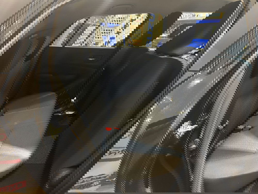 Suzuki Swift nuova a Bari (11)