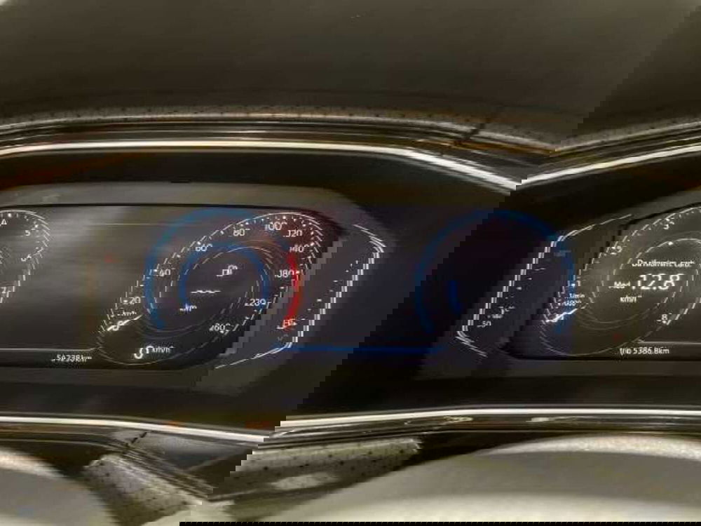 Volkswagen T-Cross usata a Pistoia (13)