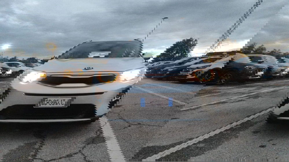Kia Stonic usata a Firenze (14)