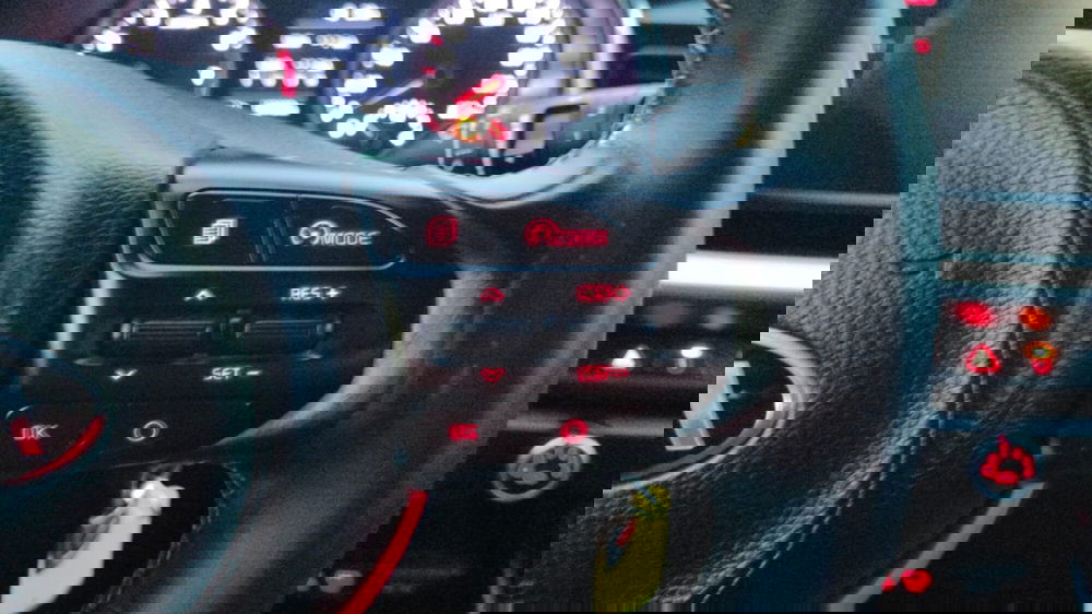 Kia Stonic usata a Firenze (17)