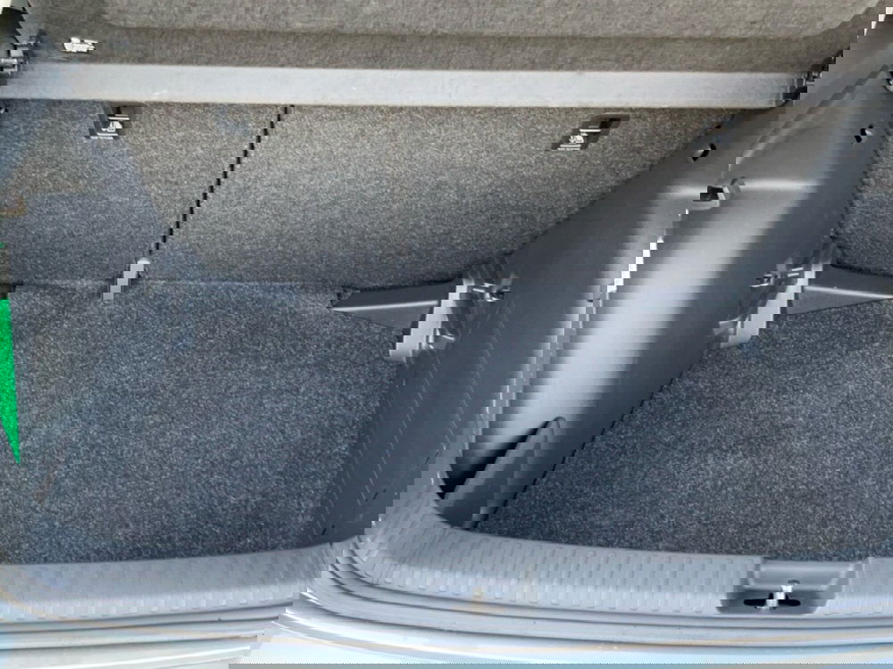 Skoda Fabia usata a Reggio Calabria (10)