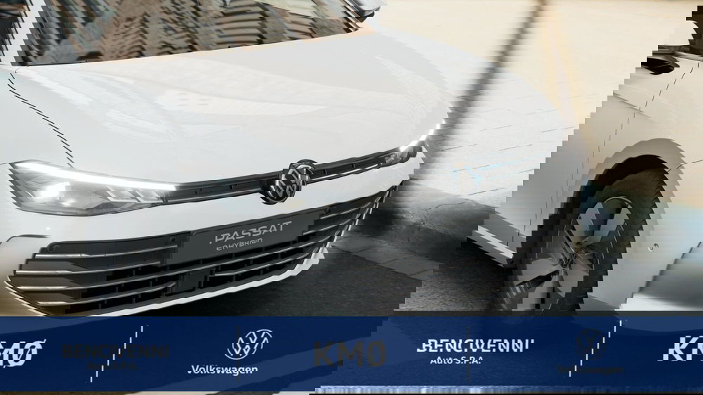 Volkswagen Passat nuova a Reggio Calabria (5)