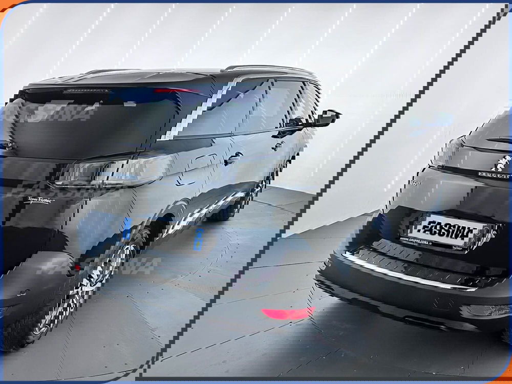 Peugeot 5008 usata a Milano (6)