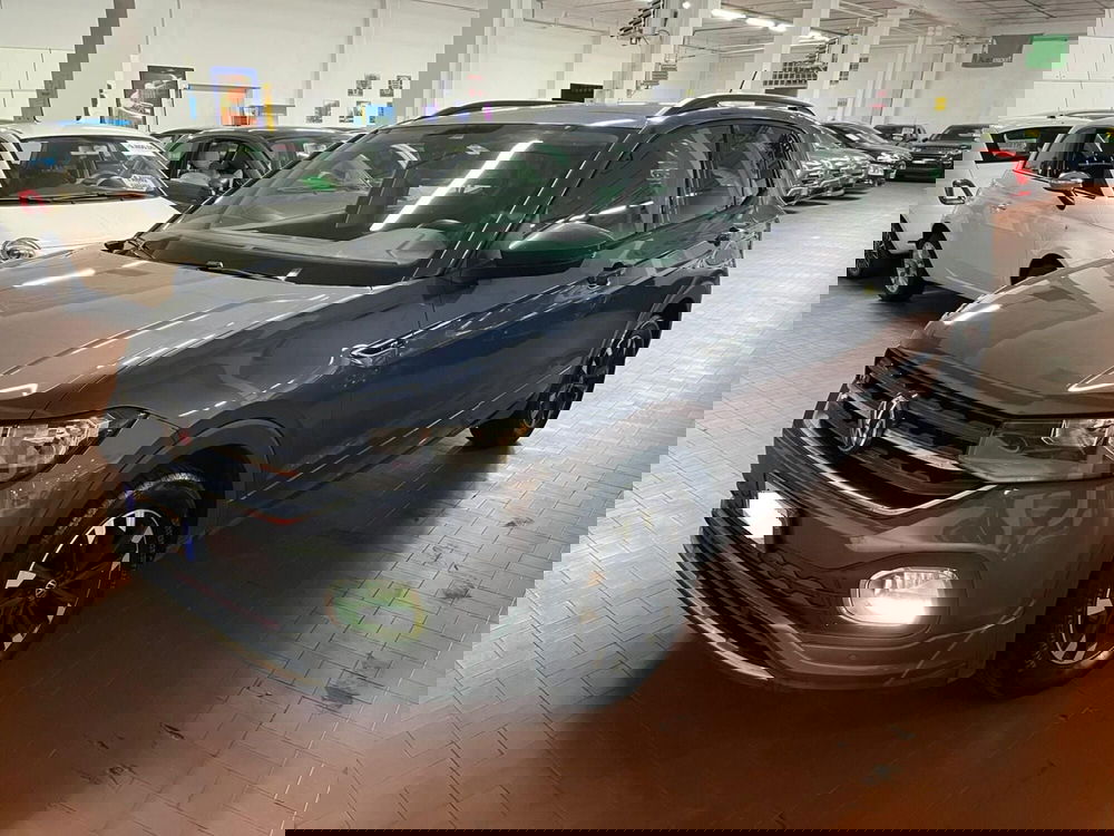 Volkswagen T-Cross usata a Lucca