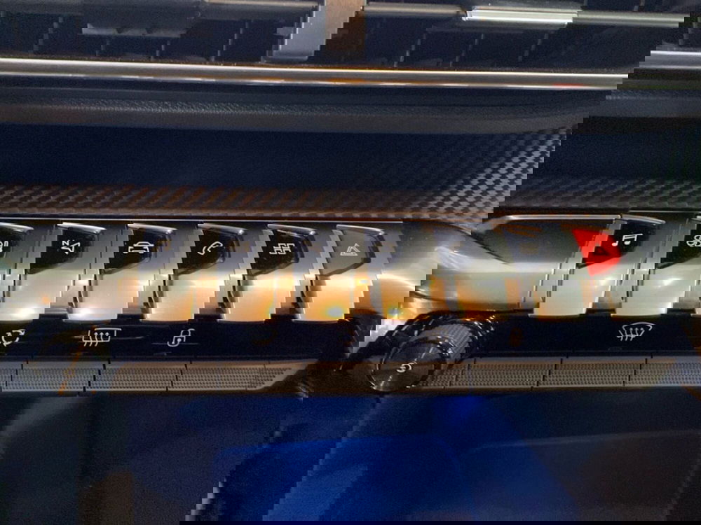 Peugeot 3008 usata a Lodi (11)