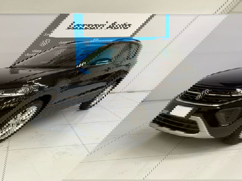 Volkswagen T-Cross nuova a Lodi