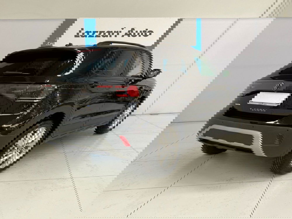 Volkswagen T-Cross nuova a Lodi (4)