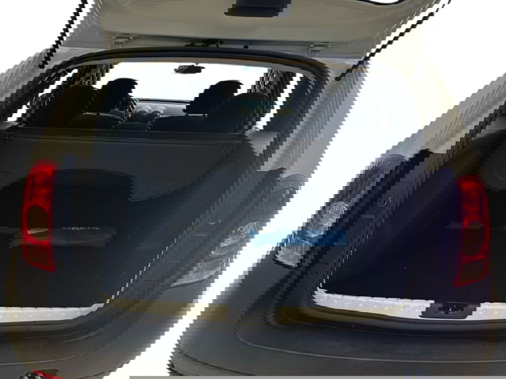 Dacia Duster usata a Arezzo (11)