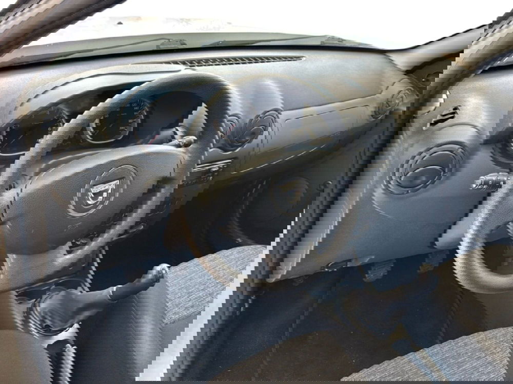 Dacia Duster usata a Arezzo (14)