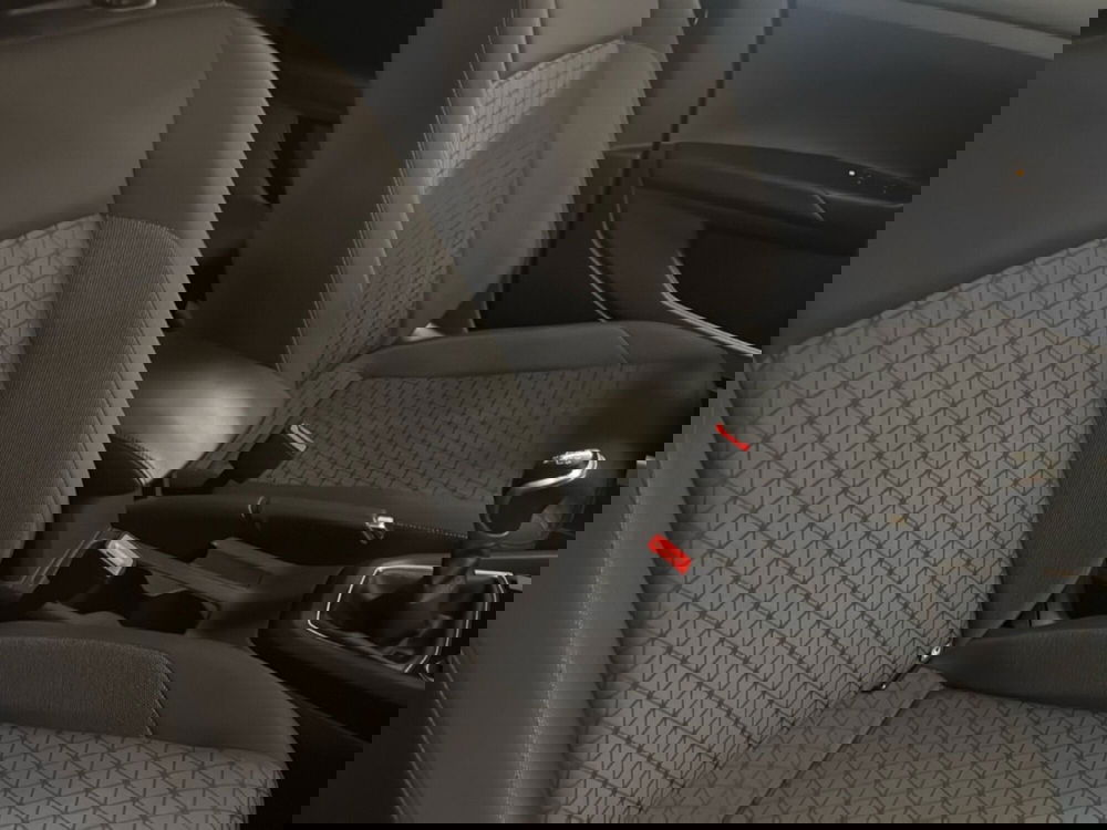 Volkswagen T-Cross usata a Terni (11)