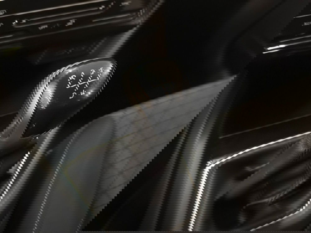 Volkswagen T-Cross usata a Terni (13)