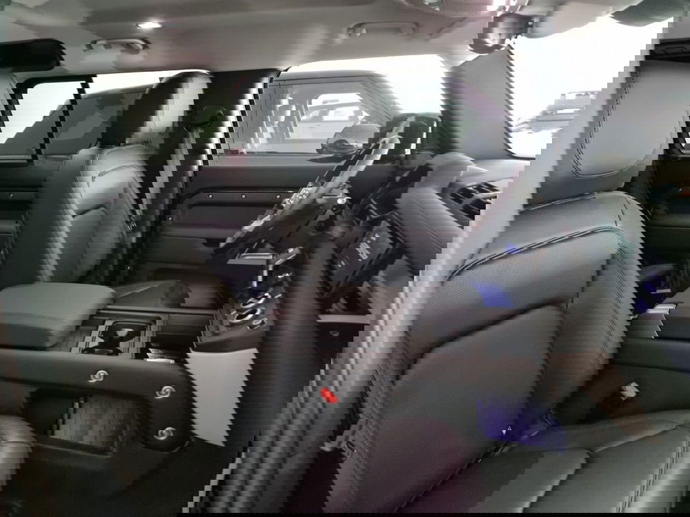 Land Rover Defender usata a Cuneo (3)