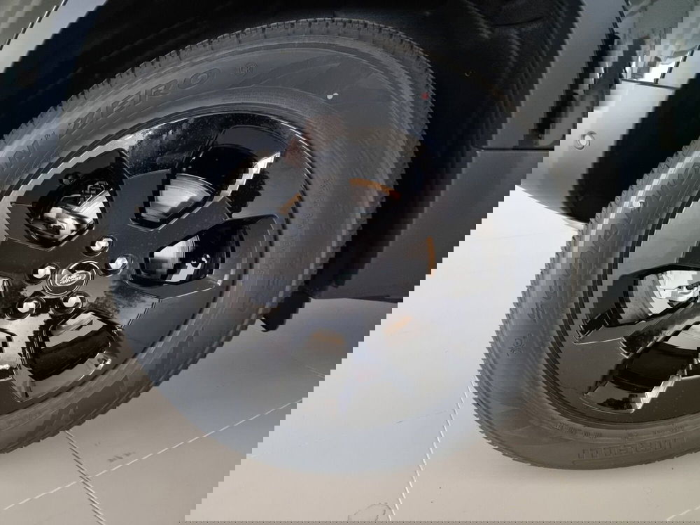 Land Rover Defender usata a Cuneo (9)