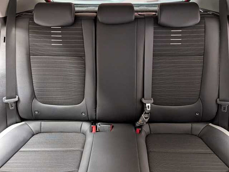 Kia Stonic usata a Teramo (13)