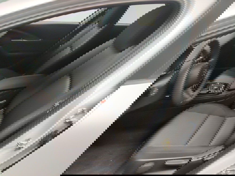 Mazda CX-30 nuova a Arezzo (13)