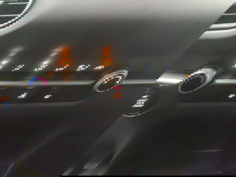 Mazda CX-30 nuova a Arezzo (19)