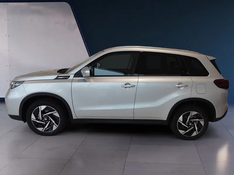 Suzuki Vitara nuova a Milano (2)