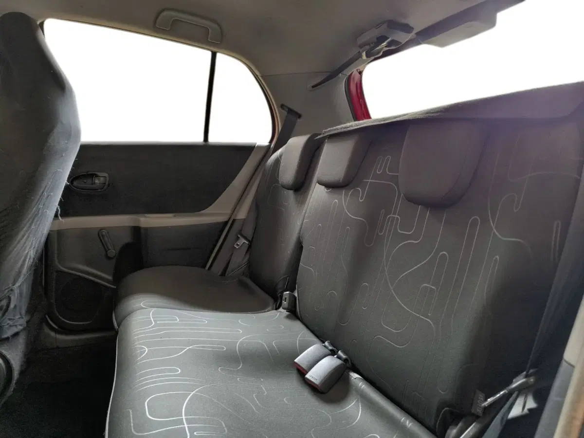 Toyota Yaris usata a Udine (8)