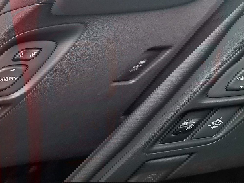 Toyota Aygo X usata a Pavia (13)