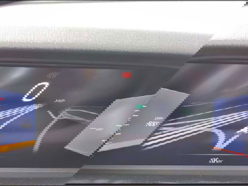 Jeep Avenger nuova a Roma (12)