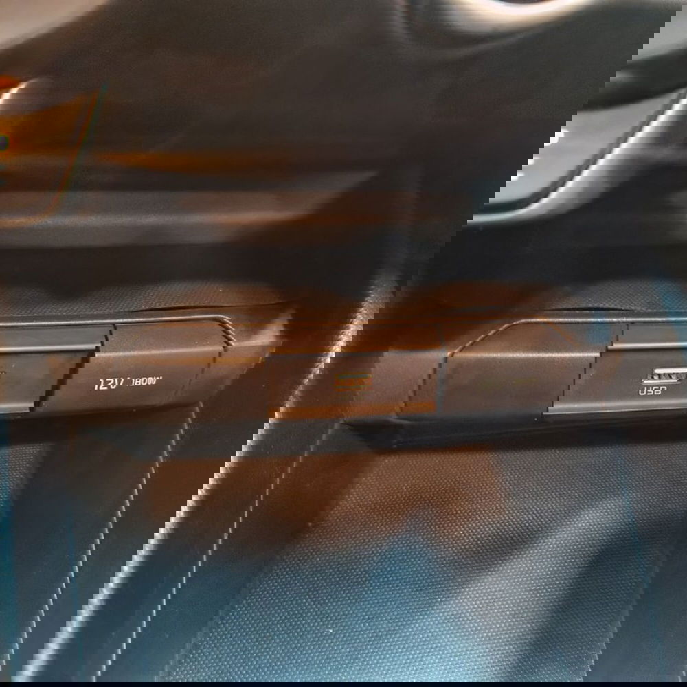 Kia Stonic usata a Padova (16)