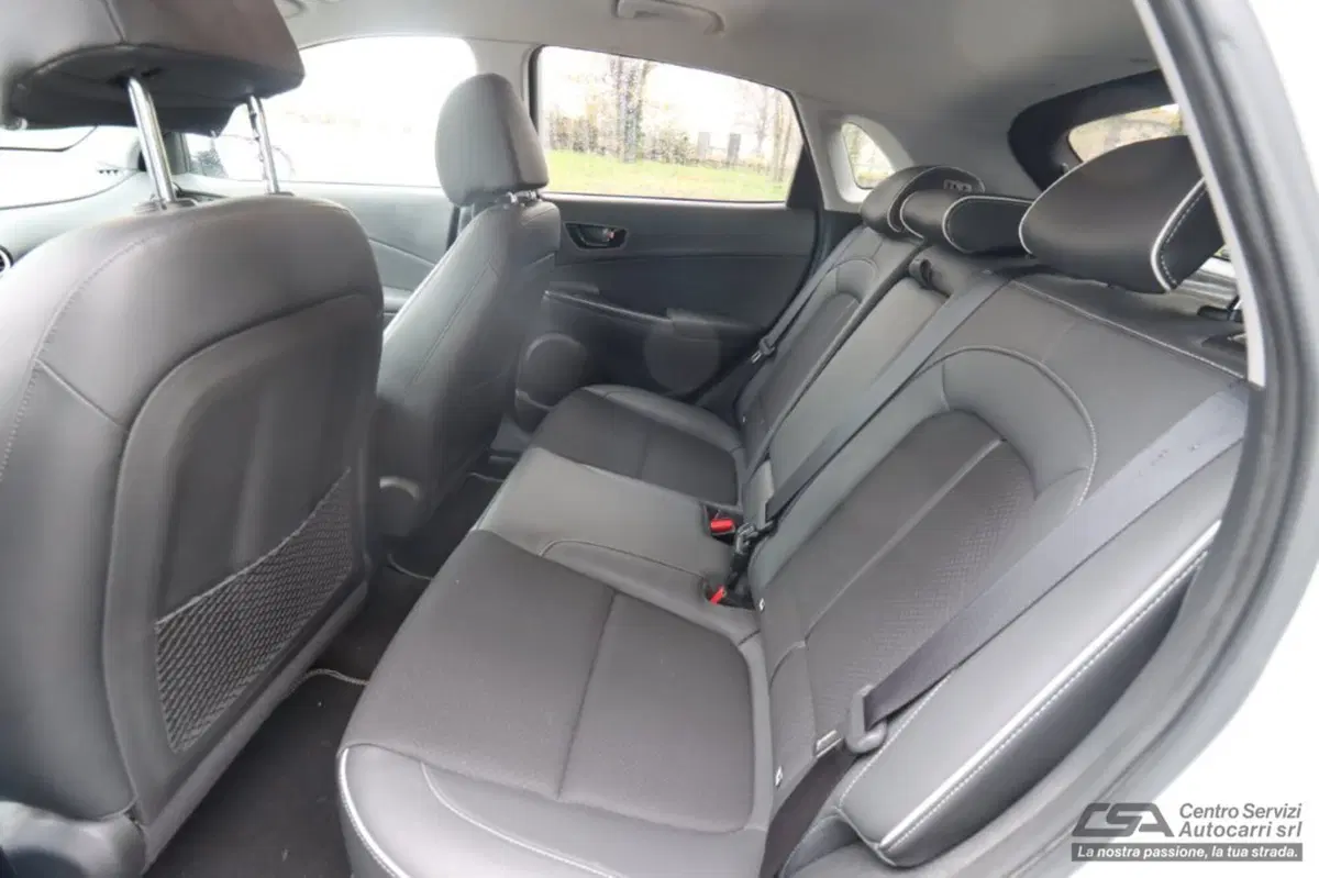 Hyundai Kona usata a Bologna (10)