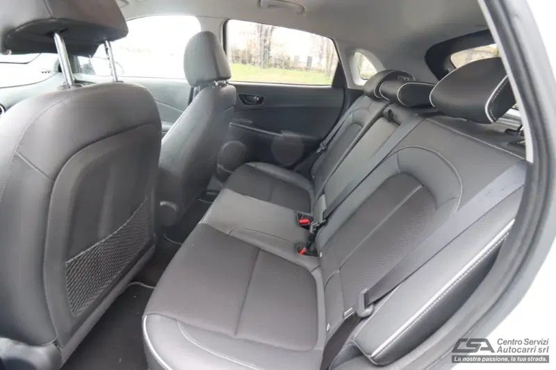 Hyundai Kona usata a Bologna (10)