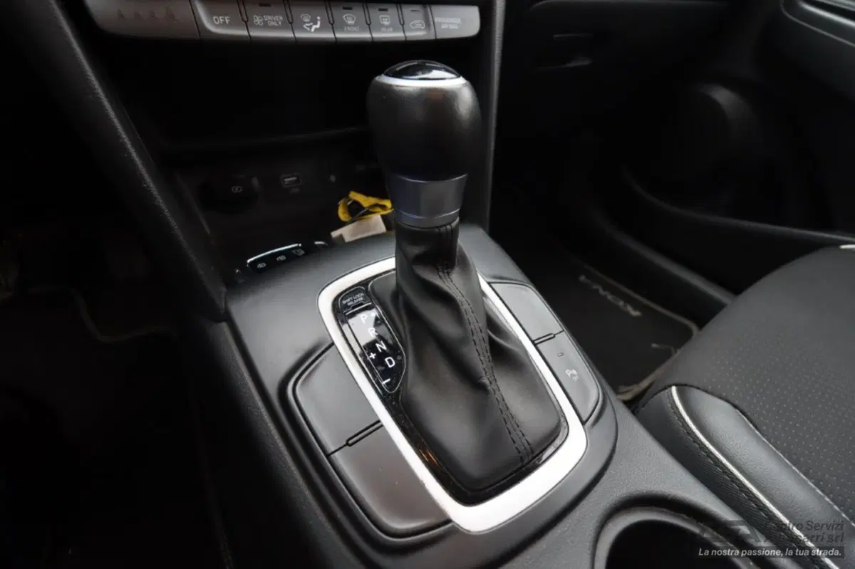 Hyundai Kona usata a Bologna (11)